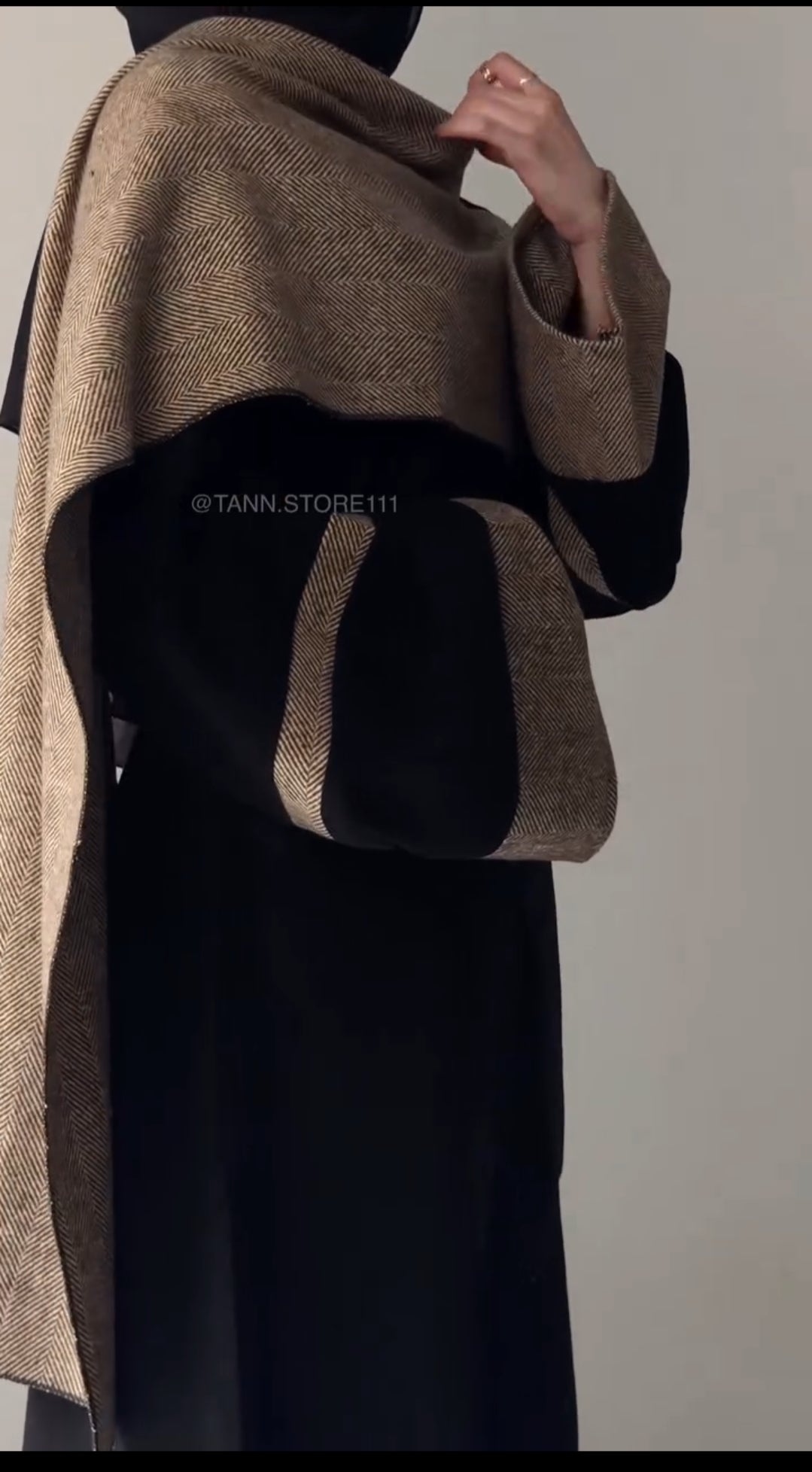 🧣عباية بحزام وسكارف جوخ🥻