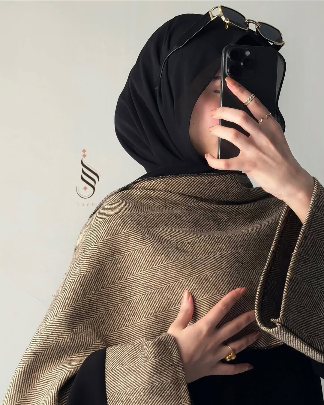 🧣عباية بحزام وسكارف جوخ🥻